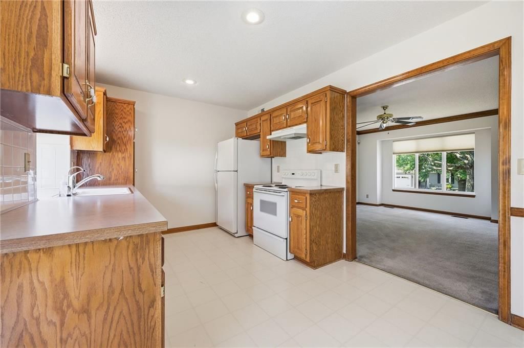 907 N 92nd Street — photo 11