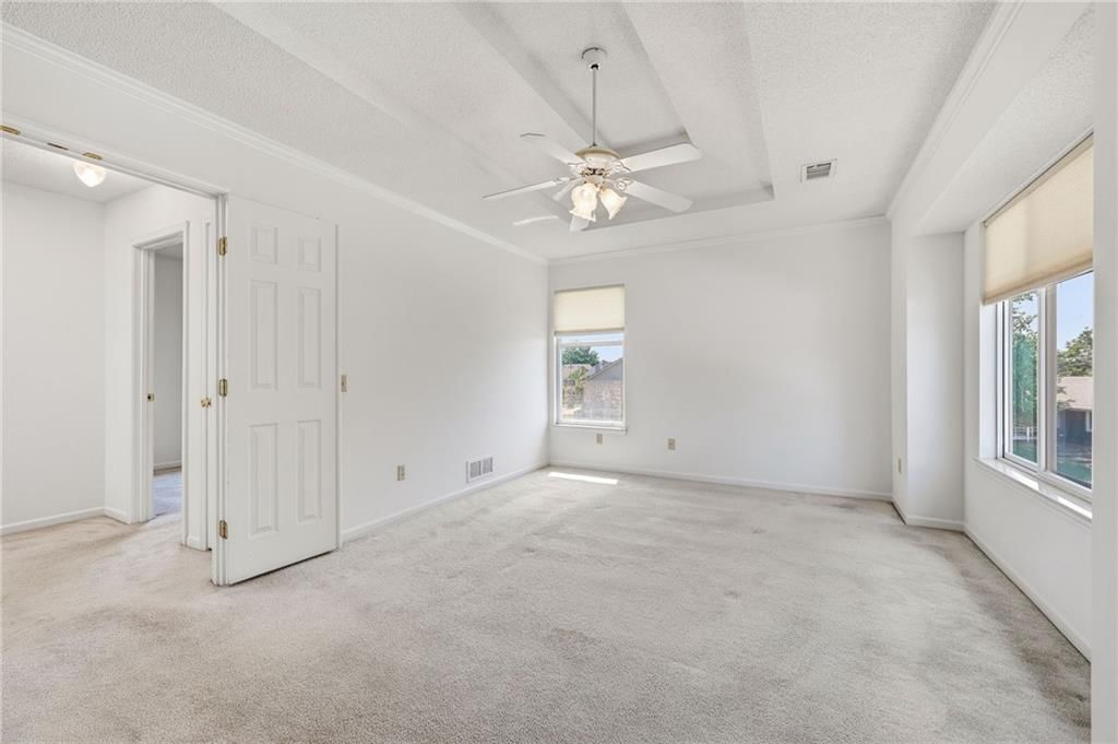 907 N 92nd Street — photo 27