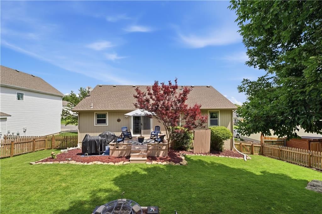 1404 Fox Run Trail — photo 33