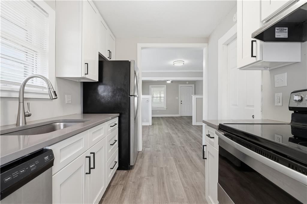 5423 Wabash Avenue — photo 3