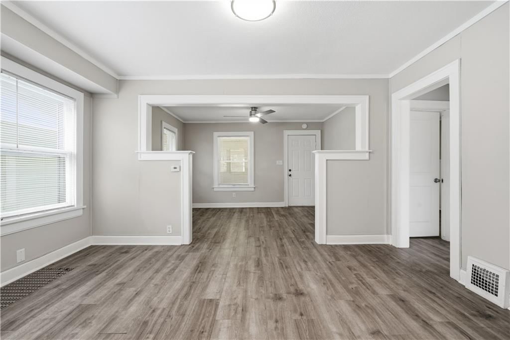 5423 Wabash Avenue — photo 4