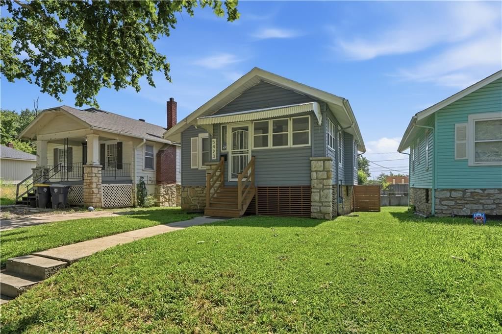 5423 Wabash Avenue — photo 23