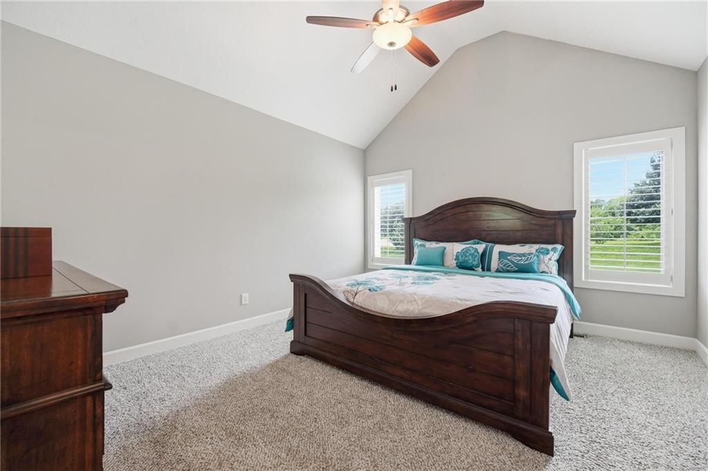 Photo 20 of 51 - 9402 N Bradford Avenue, Kansas City, MO 64154