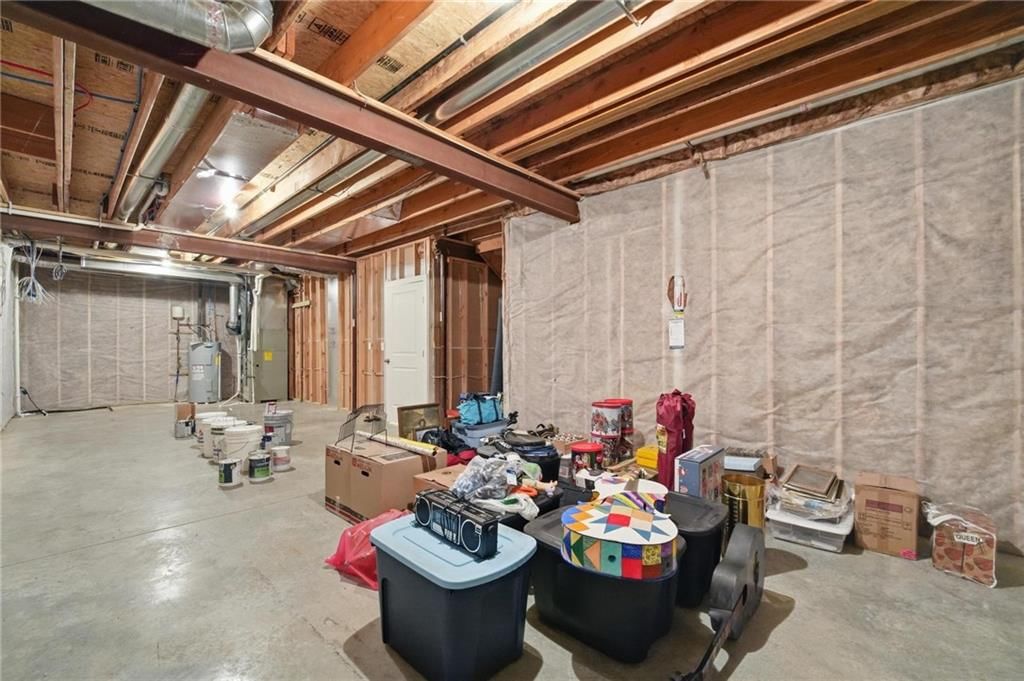 Photo 34 of 51 - 9402 N Bradford Avenue, Kansas City, MO 64154