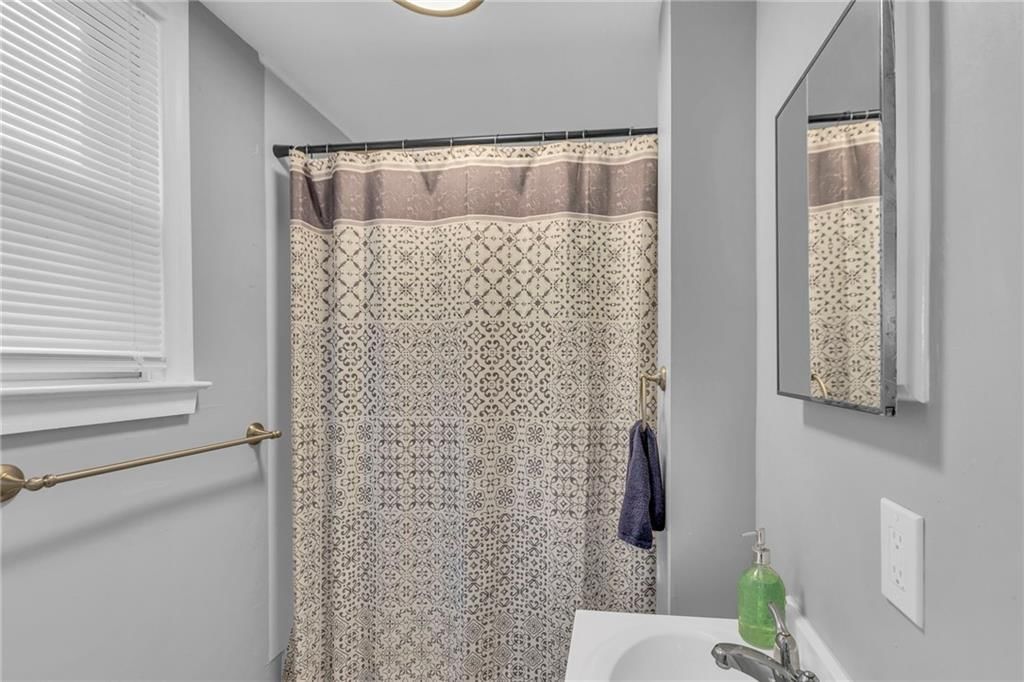 4202 Bell Street — photo 10