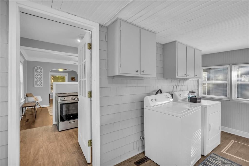 4202 Bell Street — photo 17