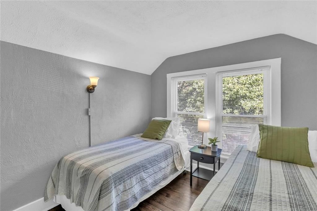 4202 Bell Street — photo 20