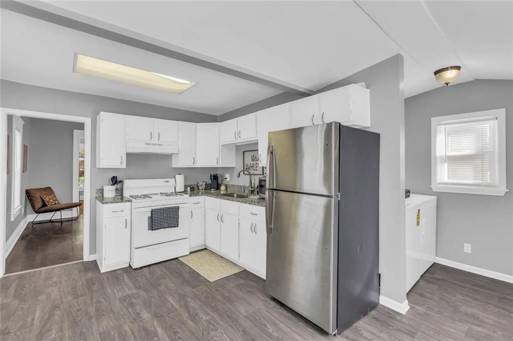 4202 Bell Street — photo 21