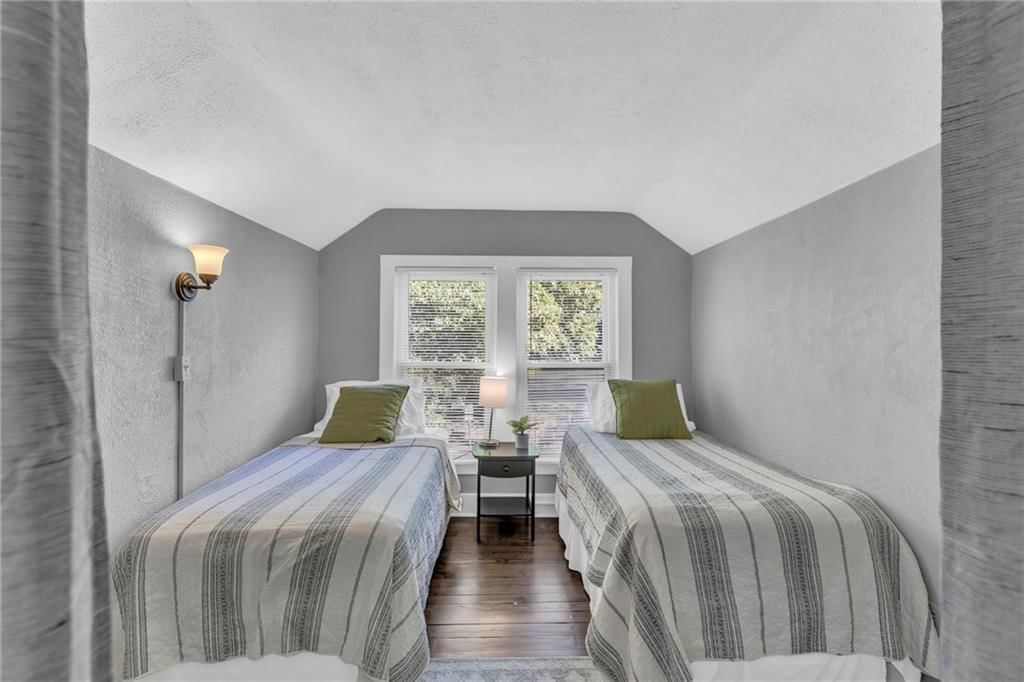 4202 Bell Street — photo 26