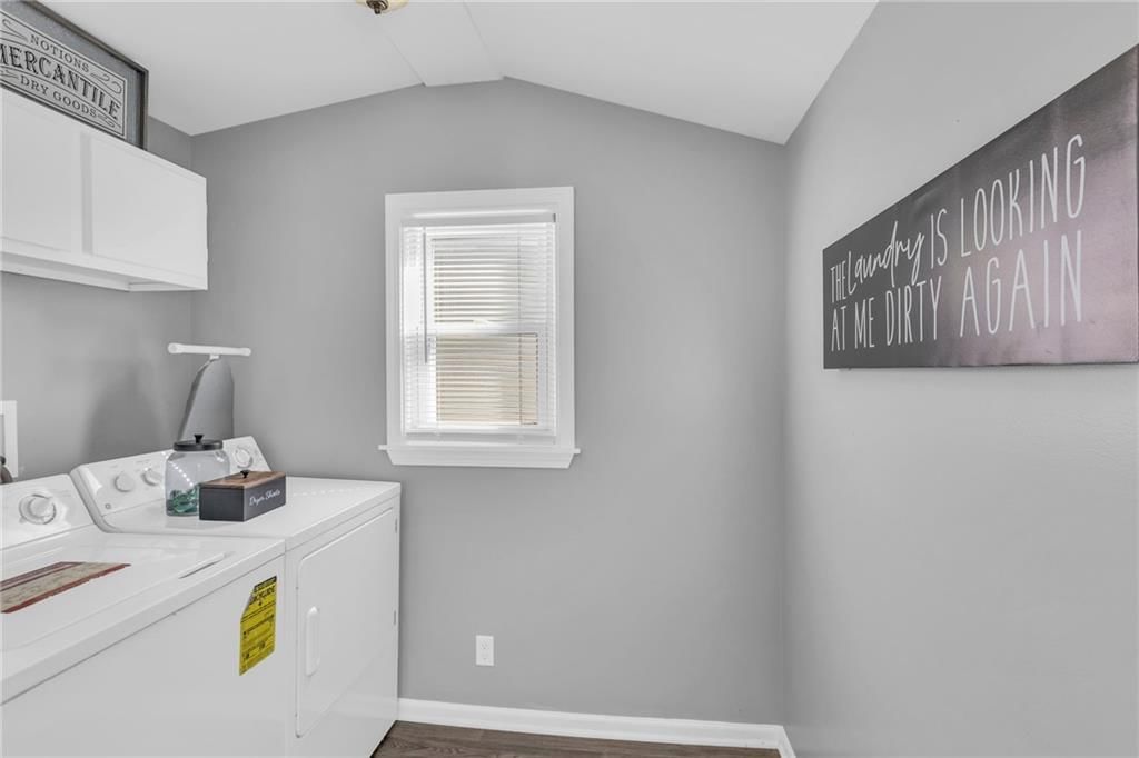 4202 Bell Street — photo 31