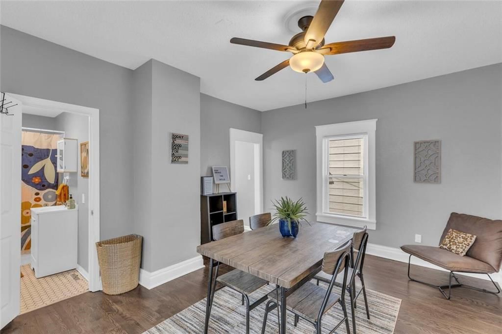 4202 Bell Street — photo 32