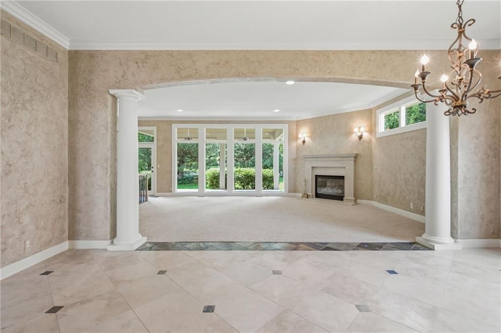 15212 Fontana Street — photo 9