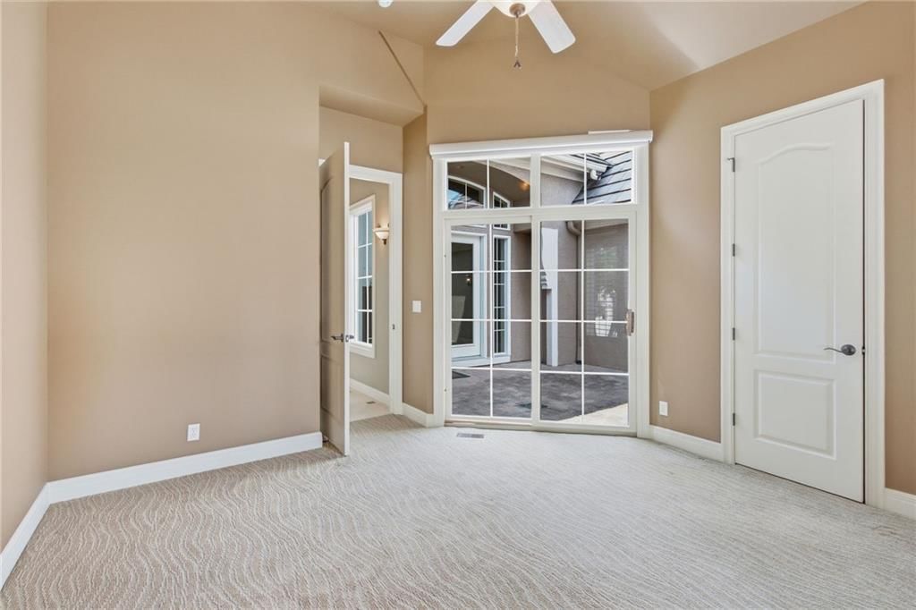 15212 Fontana Street — photo 25