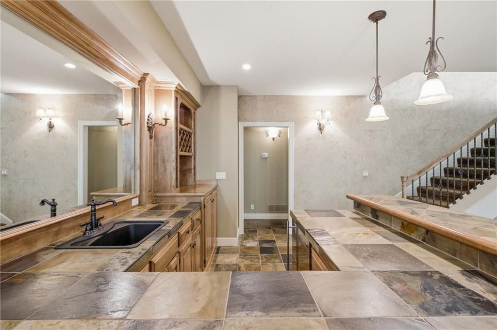 15212 Fontana Street — photo 36