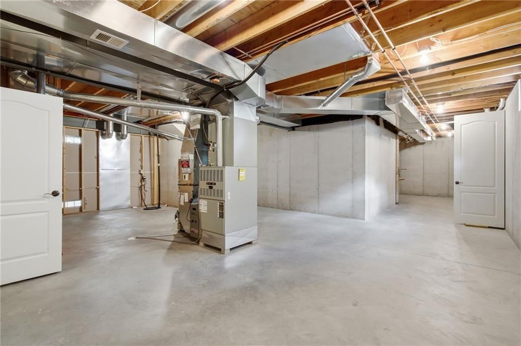 15212 Fontana Street — photo 52