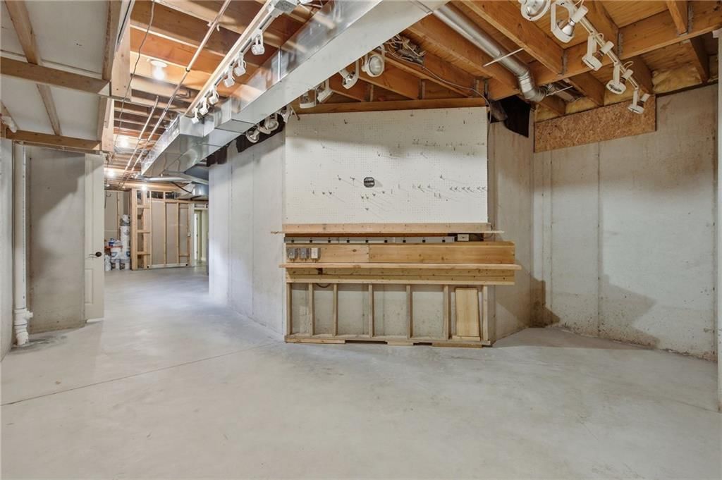15212 Fontana Street — photo 54