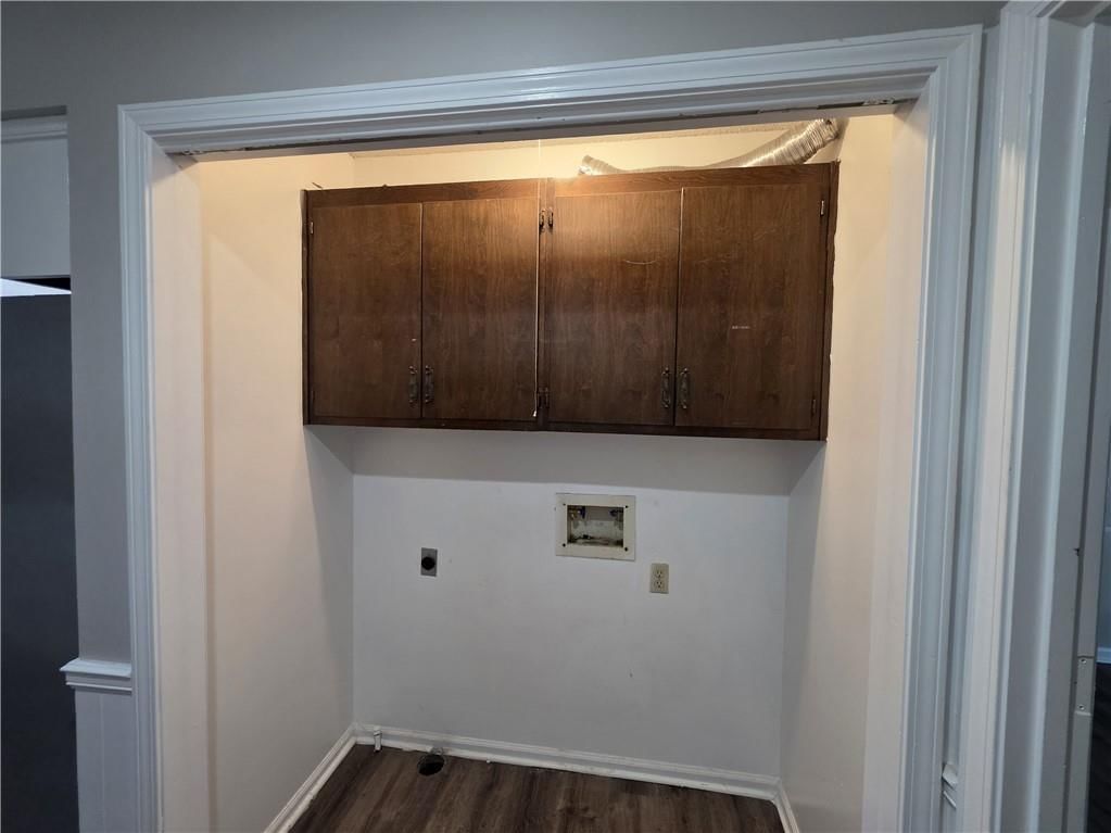 12618 W 69th Street — photo 14