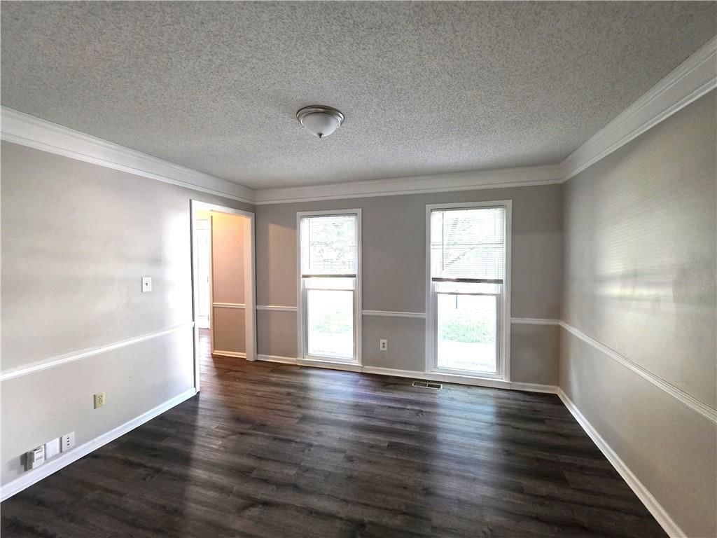 12618 W 69th Street — photo 15