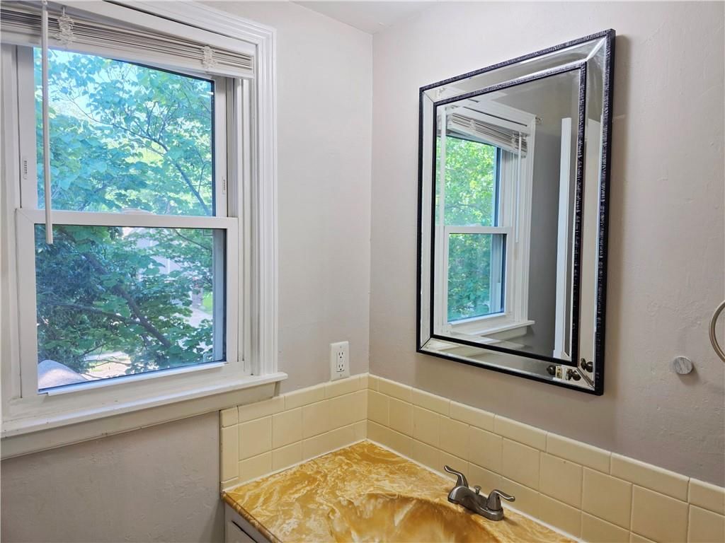 12618 W 69th Street — photo 19