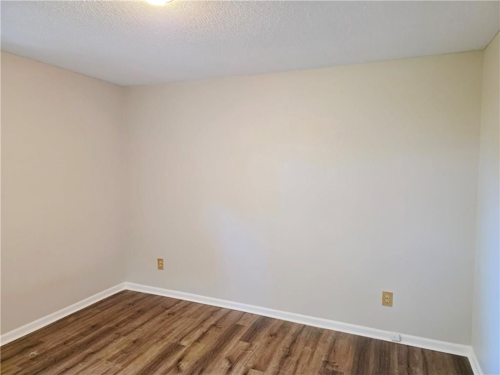 12618 W 69th Street — photo 24