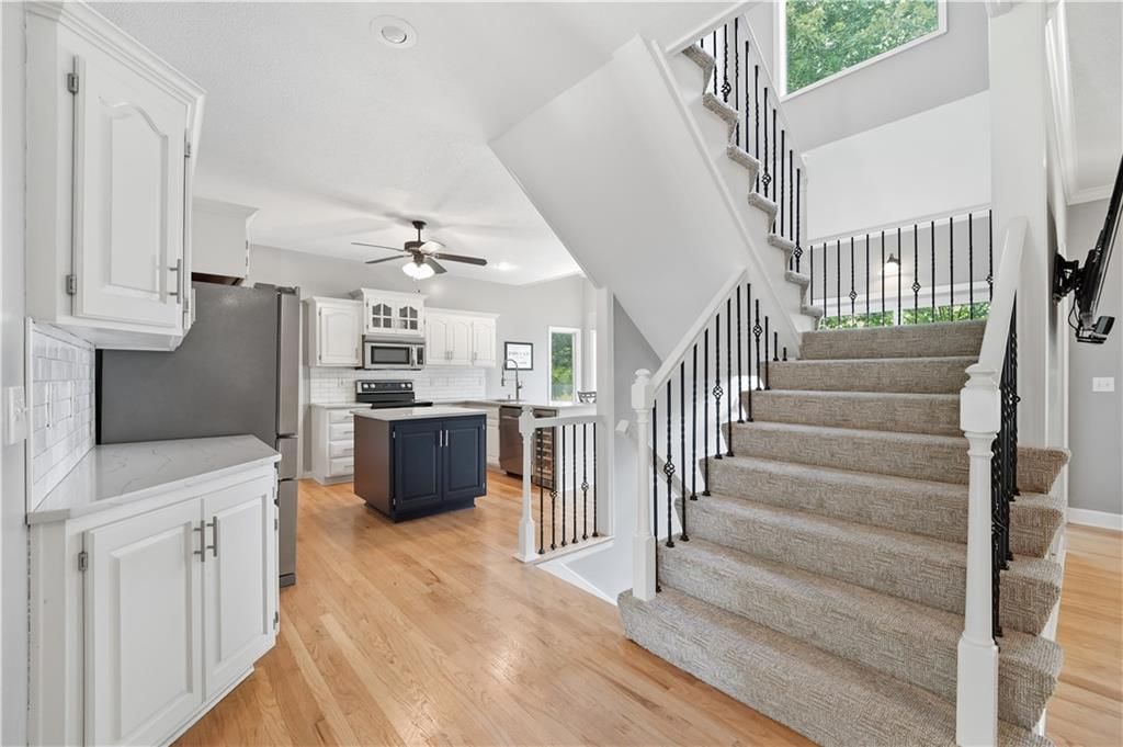 5114 W 156th Street — photo 30