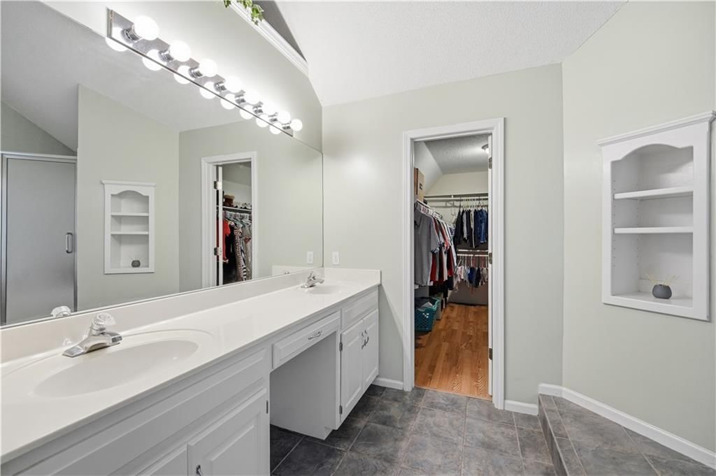 5114 W 156th Street — photo 39