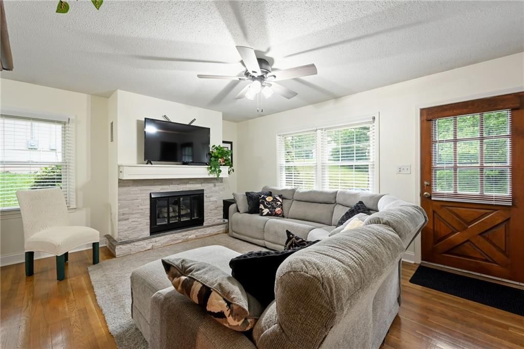 12709 E Silver Lane — photo 4