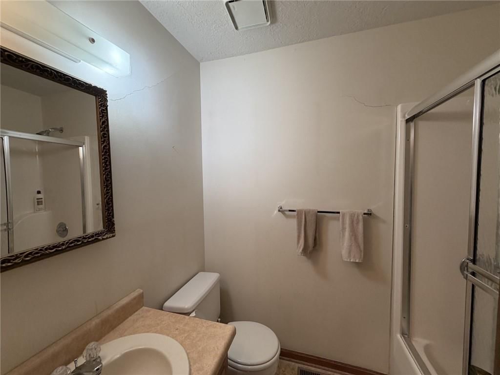 10719 N McGee Street — photo 9