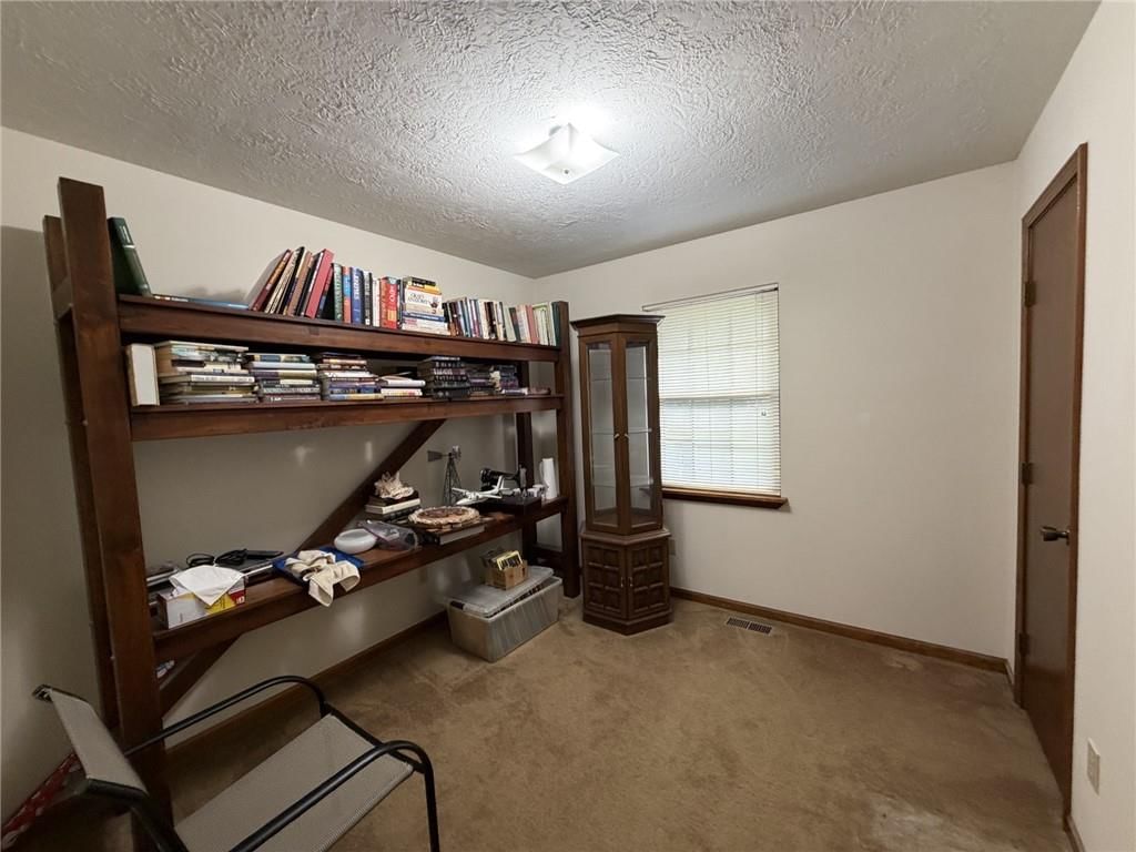 10719 N McGee Street — photo 18