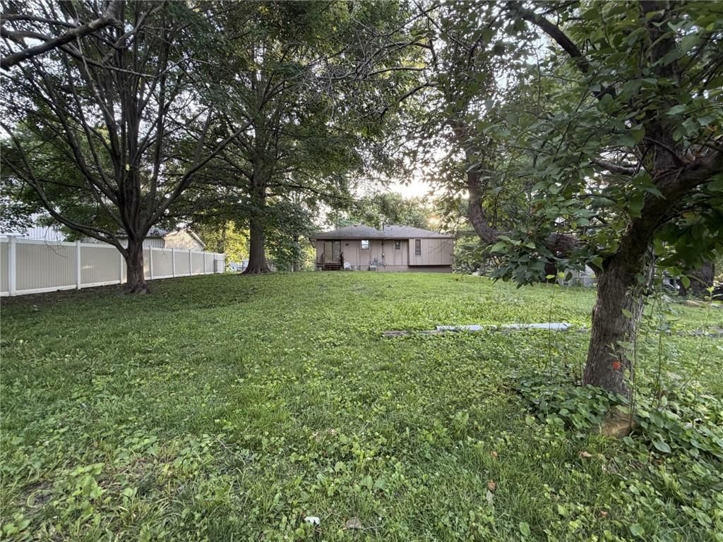 10719 N McGee Street — photo 44