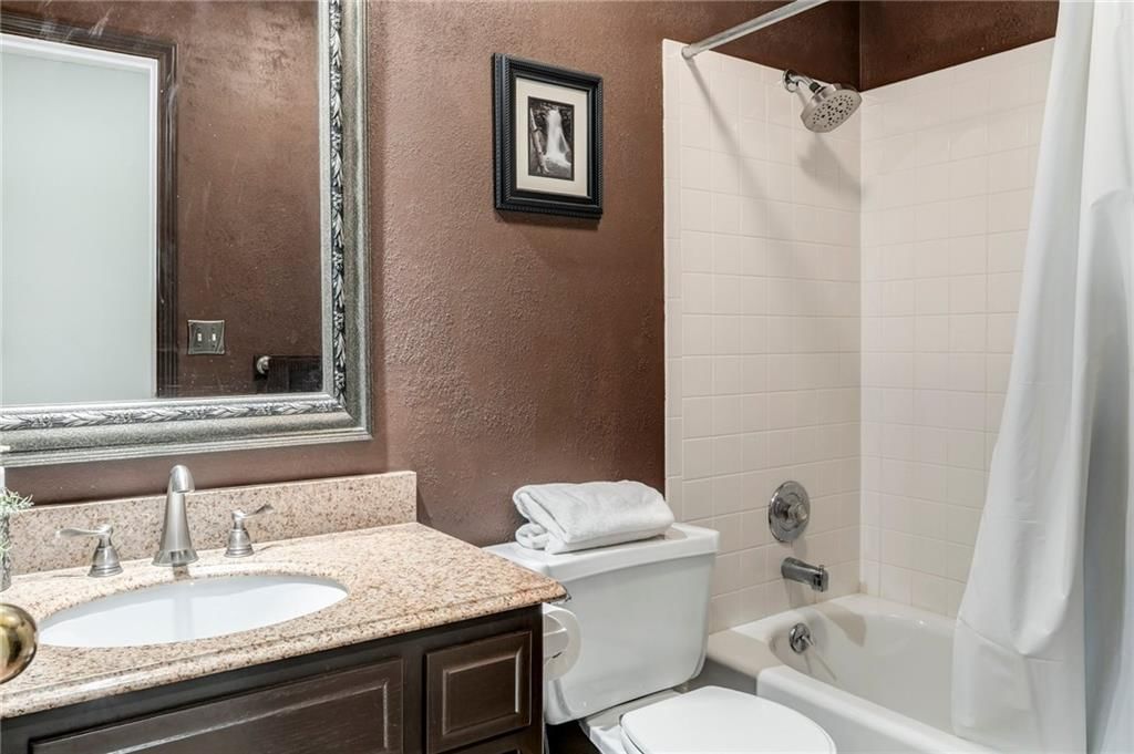 6418 Anderson Street — photo 18