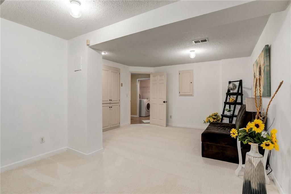 6418 Anderson Street — photo 23
