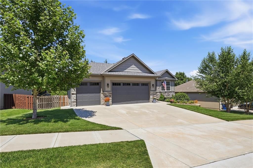 34486 W 84th Terrace — photo 4