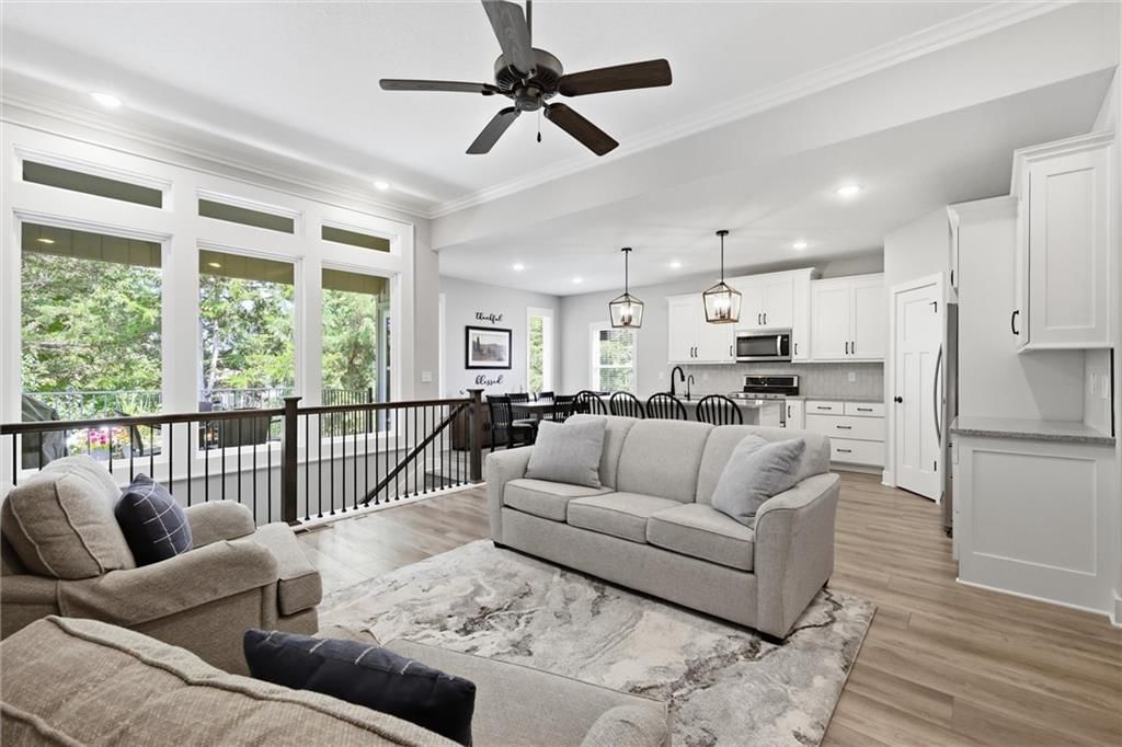 34486 W 84th Terrace — photo 9