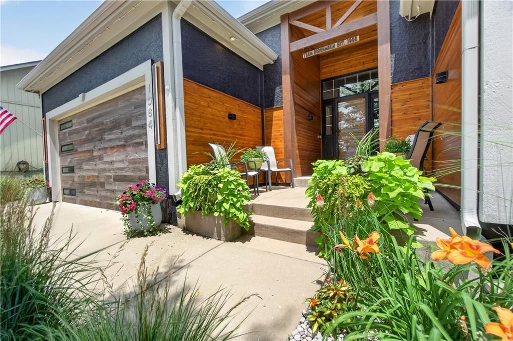 1084 W Cothrell Street — photo 5