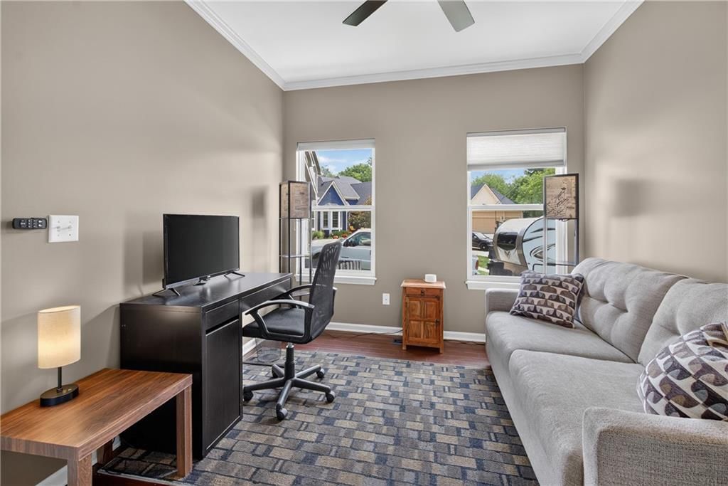1084 W Cothrell Street — photo 19