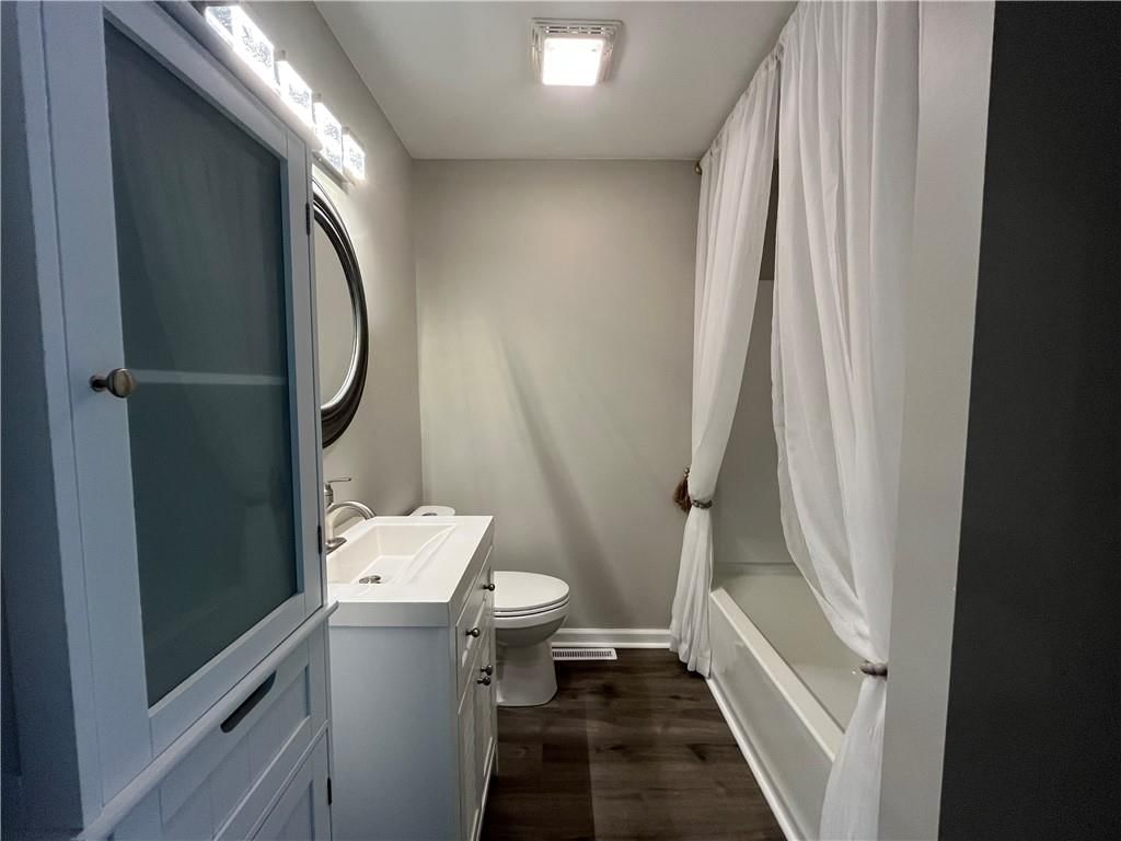 400 W 23rd Street — photo 13