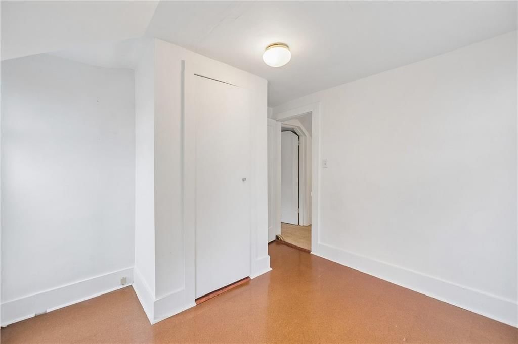 2516 Charlotte Street — photo 20