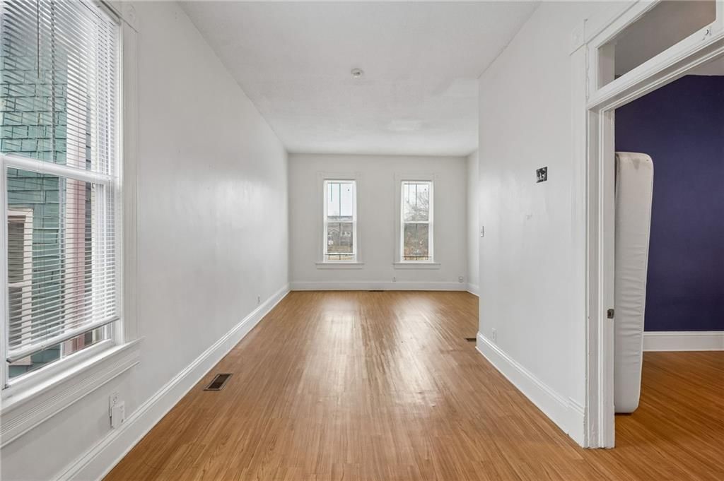 2518 Charlotte Street — photo 13