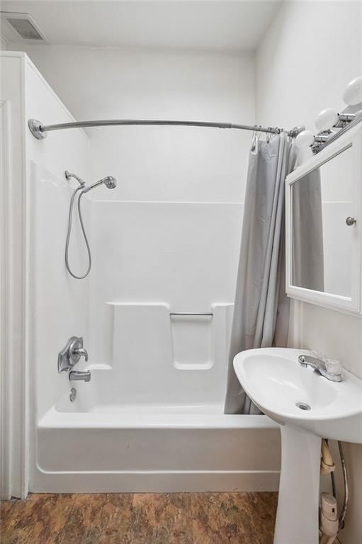 2518 Charlotte Street — photo 15