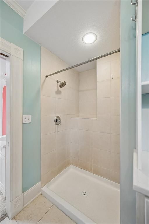 2522 Charlotte Street — photo 16