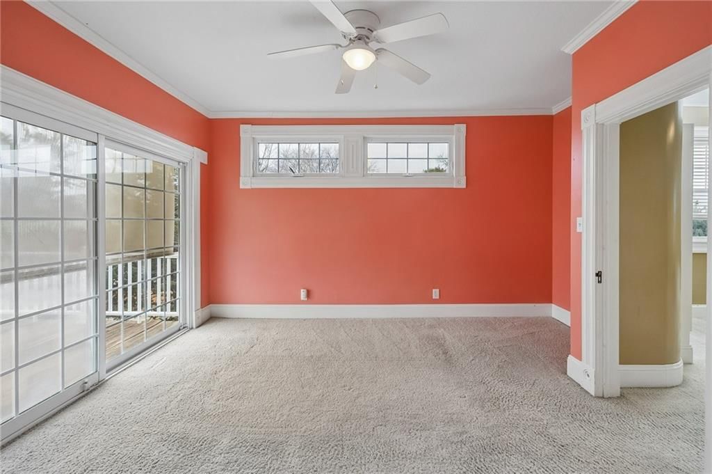 2522 Charlotte Street — photo 20