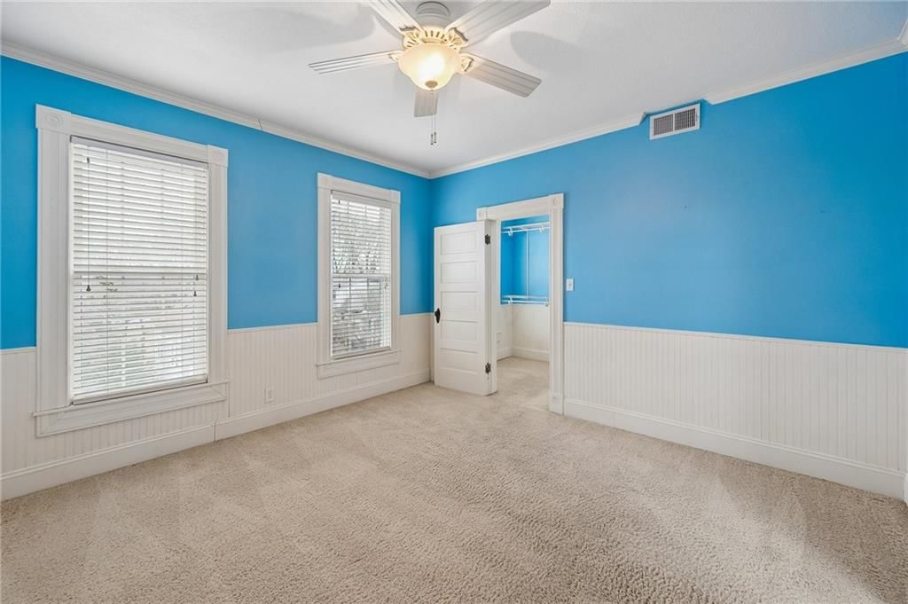 2522 Charlotte Street — photo 27