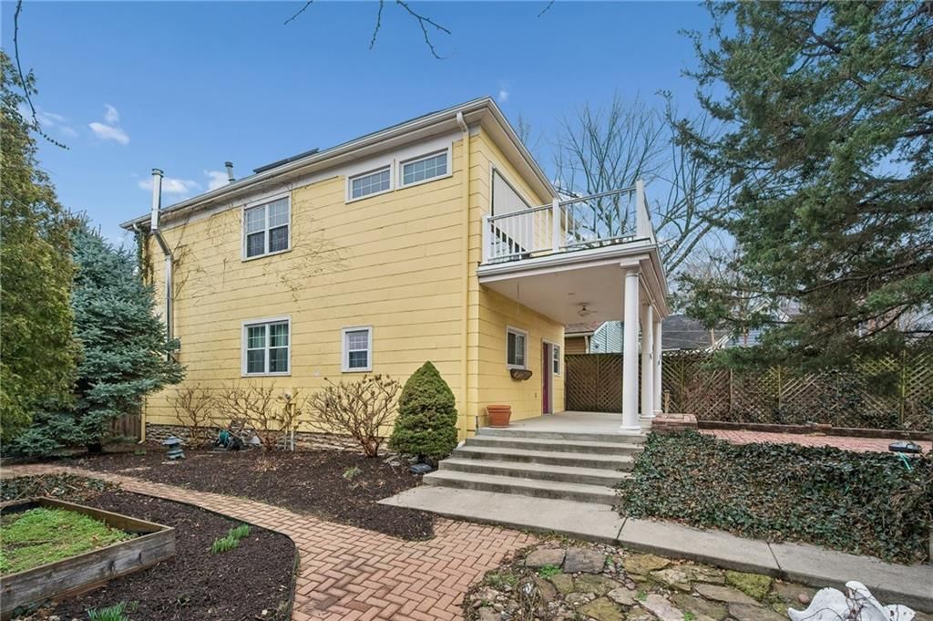 2522 Charlotte Street — photo 35