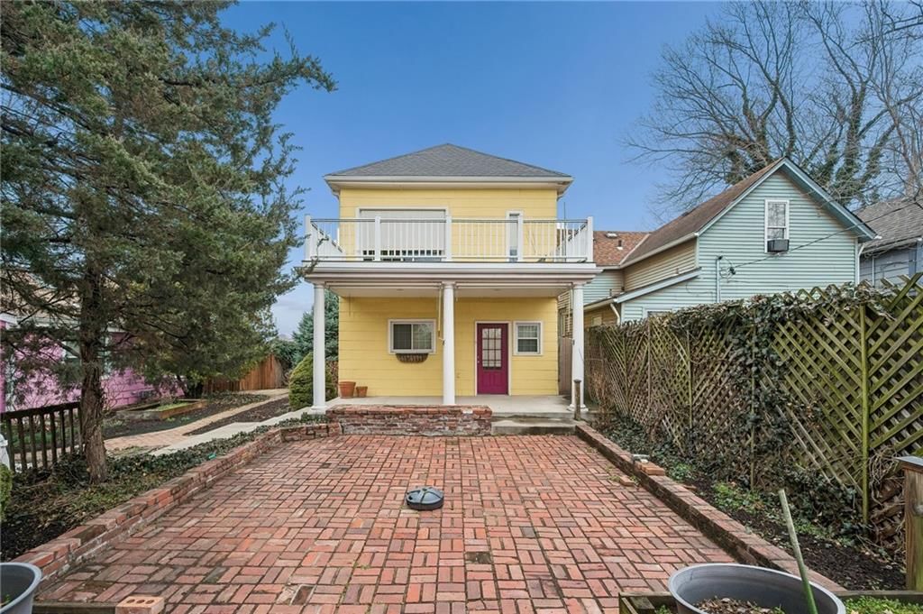 2522 Charlotte Street — photo 36