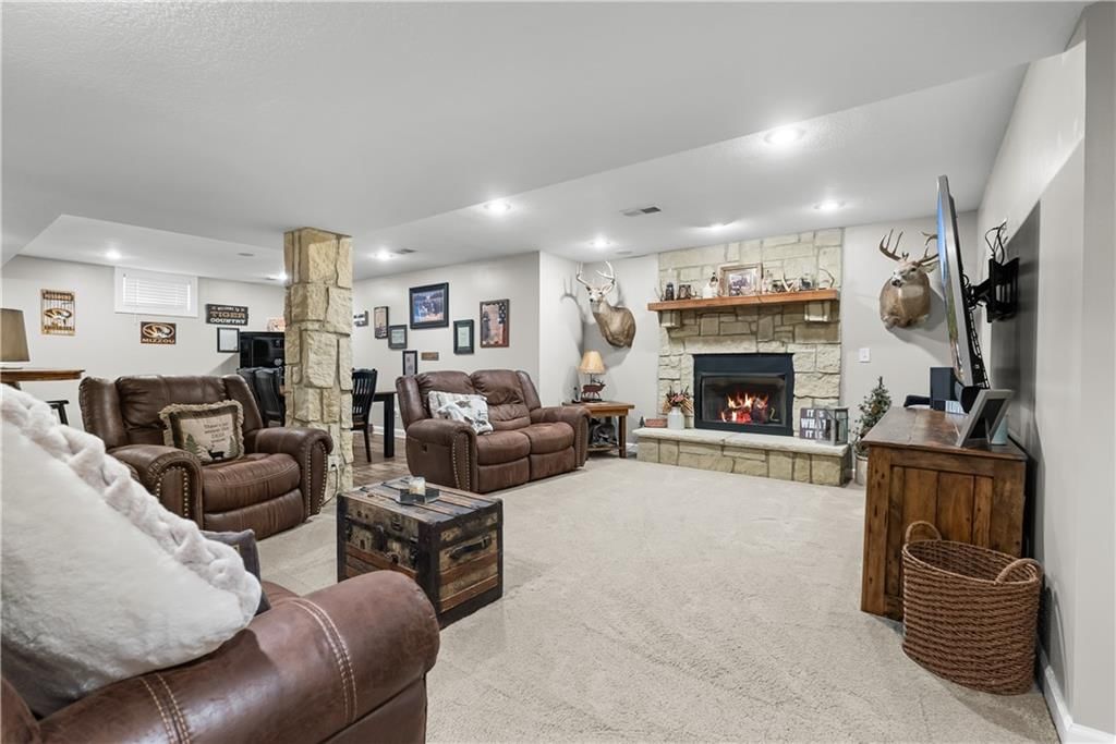 4214 Victory Circle SE — photo 32