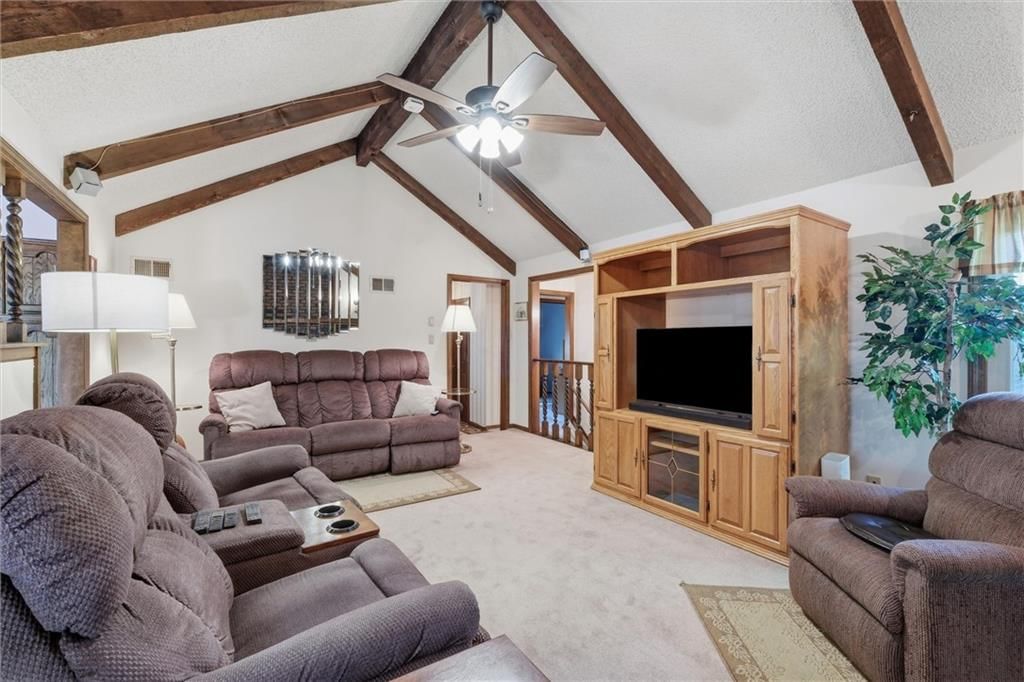2728 Queen Ridge Drive — photo 11