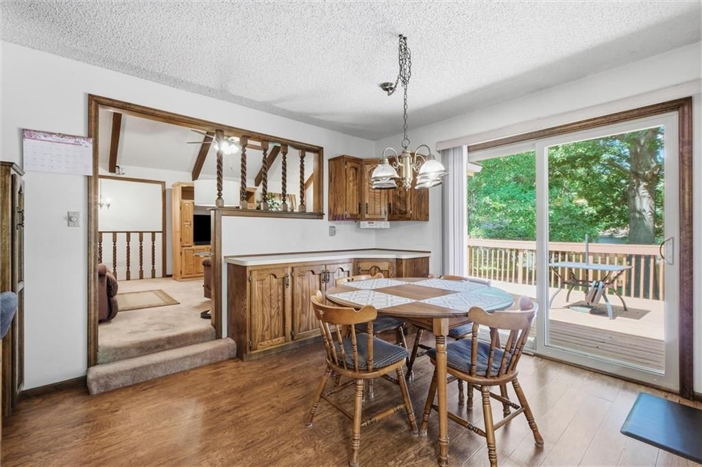 2728 Queen Ridge Drive — photo 14