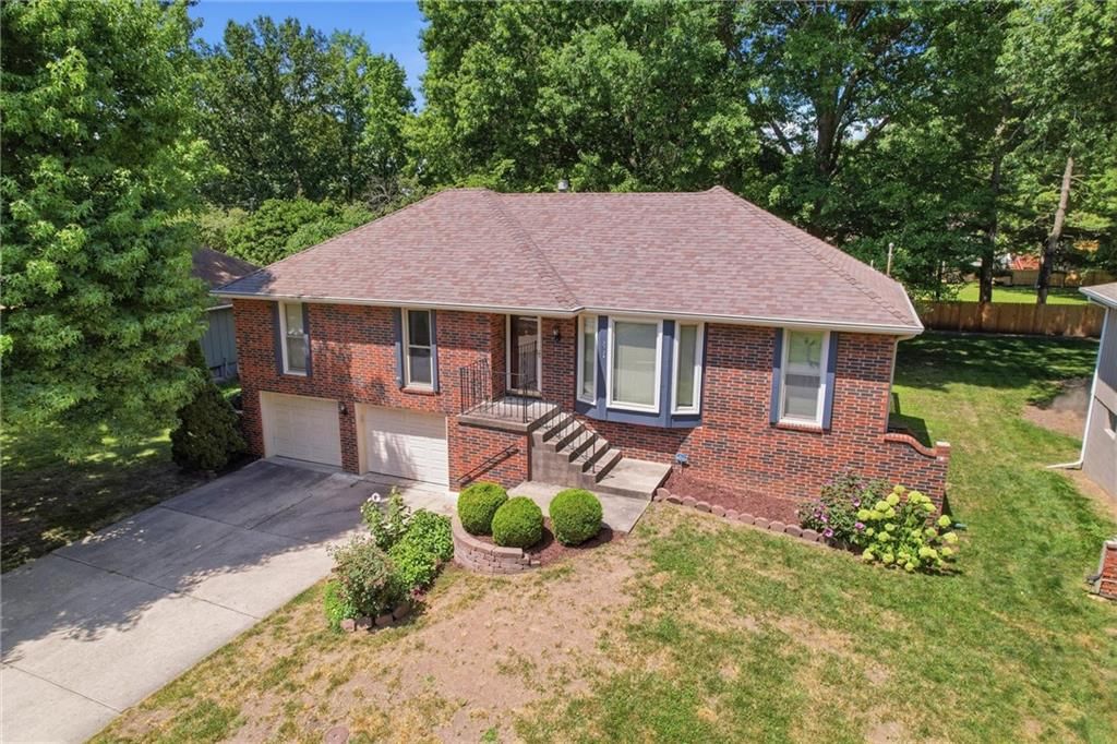 2728 Queen Ridge Drive — photo 32