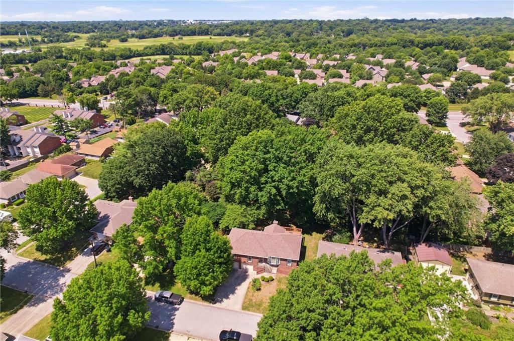 2728 Queen Ridge Drive — photo 33